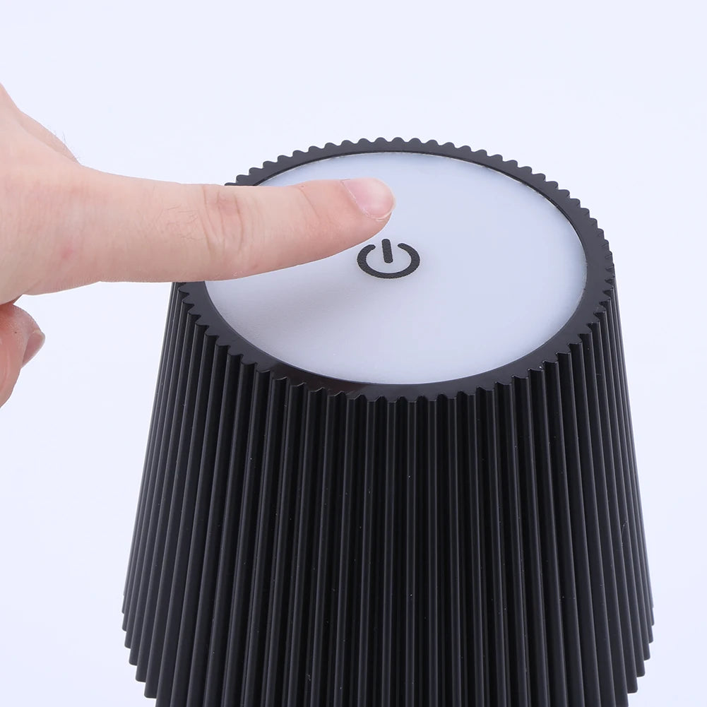 Ładowana, bezprzewodowa lampka dekoracyjna RGB (wielokolorowa) na butelkę wina – nastrojowe oświetlenie do sypialni, restauracji i baru